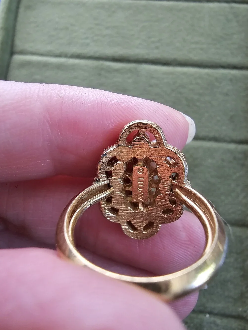 Vintage Avon Ring Size 4/5